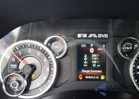 2024 Ram 2500 Tradesman z USA, uszkodzony, nr VIN 3C6UR5CJ9RG102826